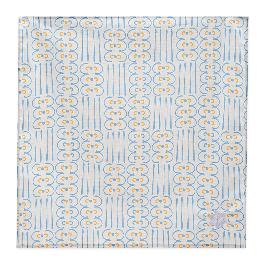 COCOLILI Sierra Pacha cotton napkin with paired curves, circles and fine lines, 45 × 45 cm.